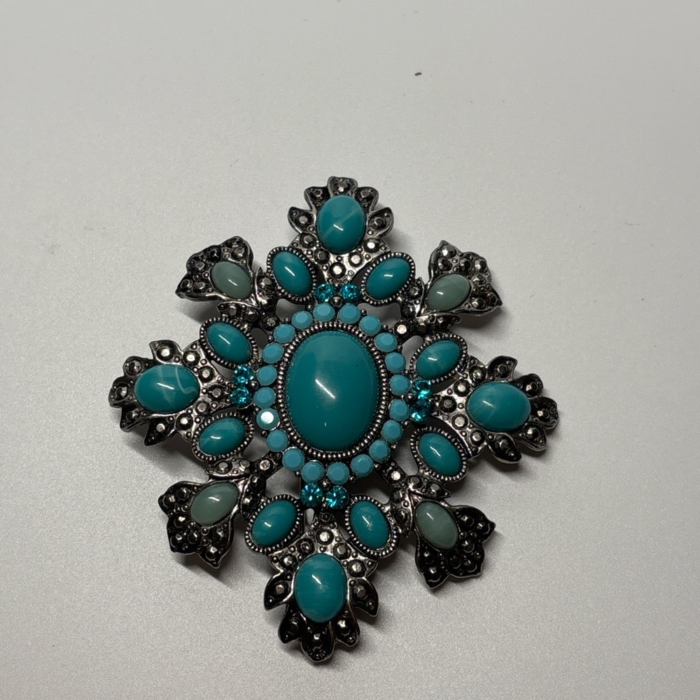 Vintage WEIN Silver and Blue Cabochon Costume Brooch